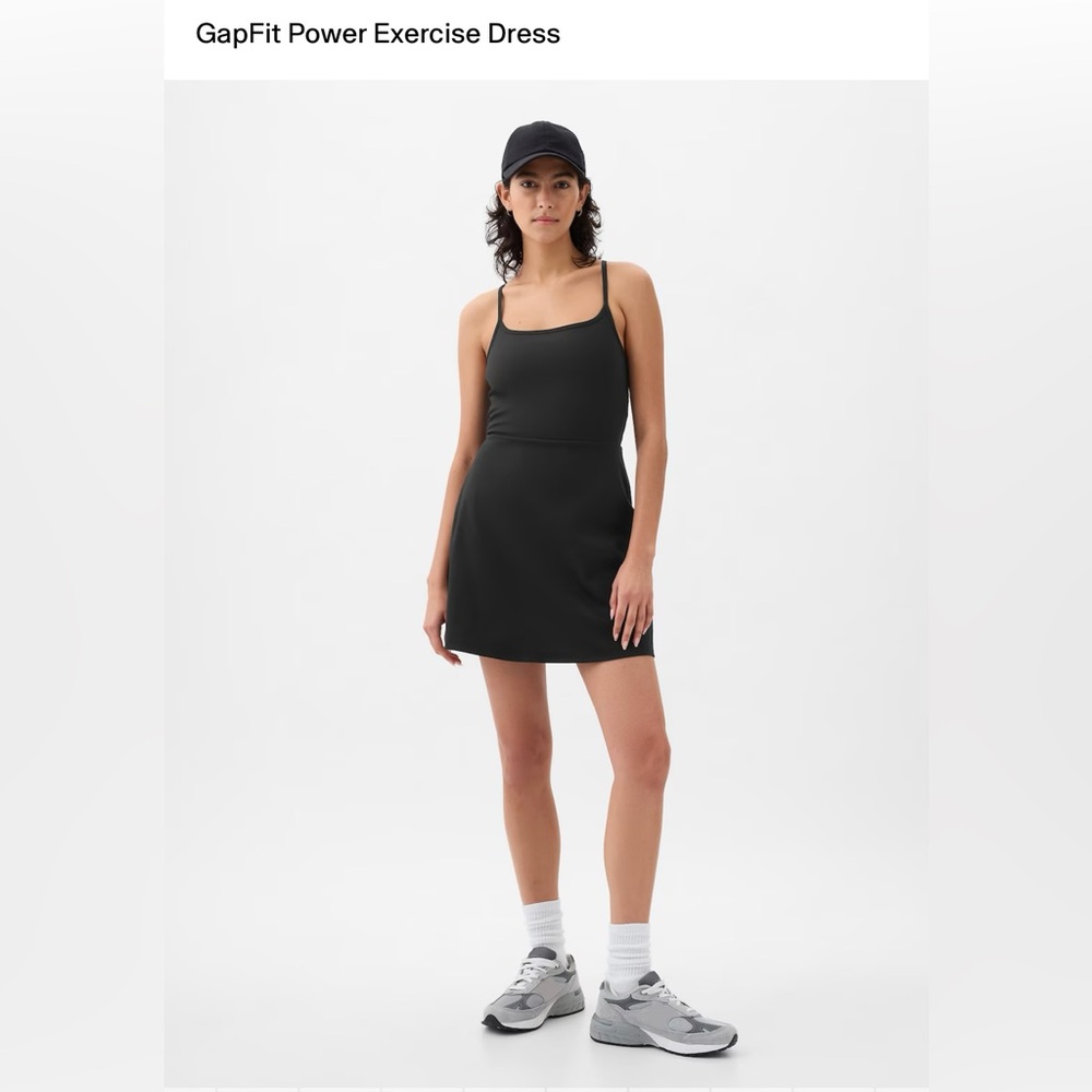 Size M Black BNWT GapFit Power Exercise Dress